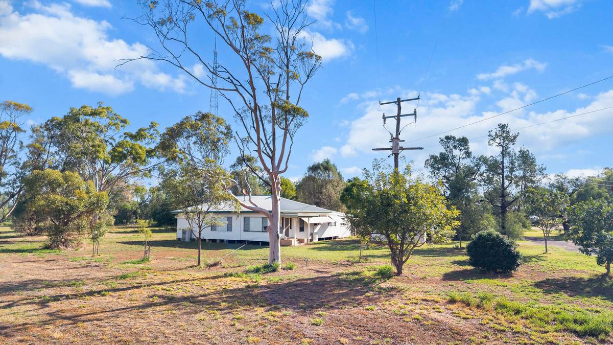 'Trenayr' & 'Nanima' 2022 Terry Hie Hie Road, Moree Sold by Farmbuy.com - image 10