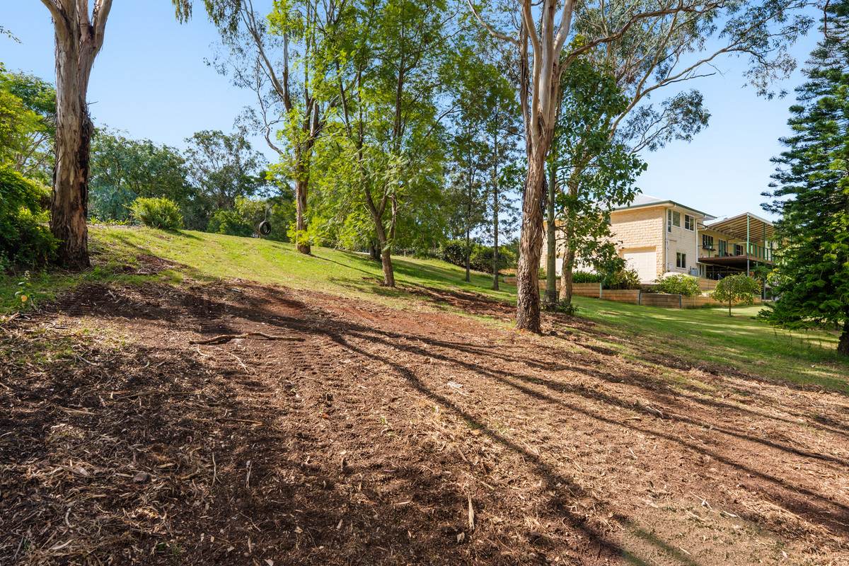 28 Coral Sea Drive, Middle Ridge For Sale by Farmbuy.com - image 7