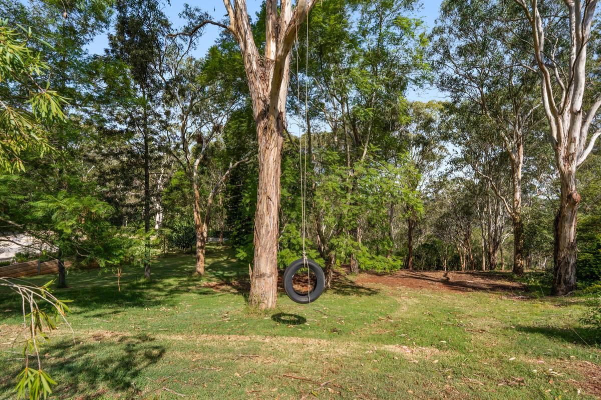 28 Coral Sea Drive, Middle Ridge For Sale by Farmbuy.com - image 4