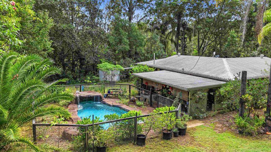 6 Kwalt Road, Canina For Sale by Farmbuy.com - image 1