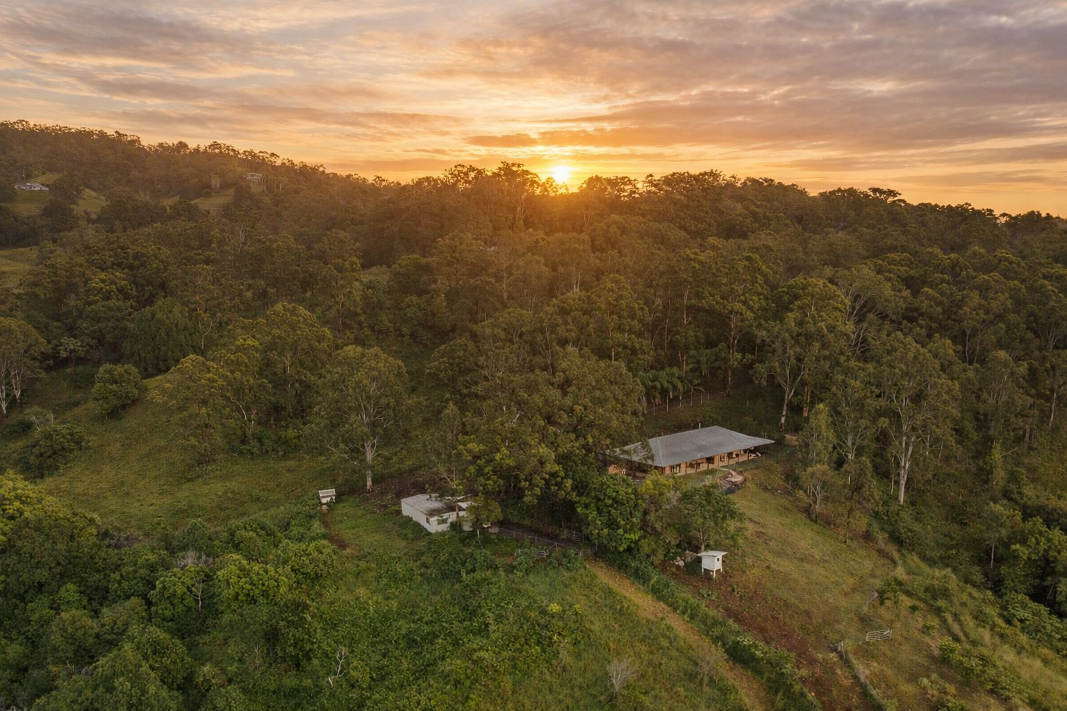 462 Hunchy Road, Hunchy For Sale by Farmbuy.com - image 1