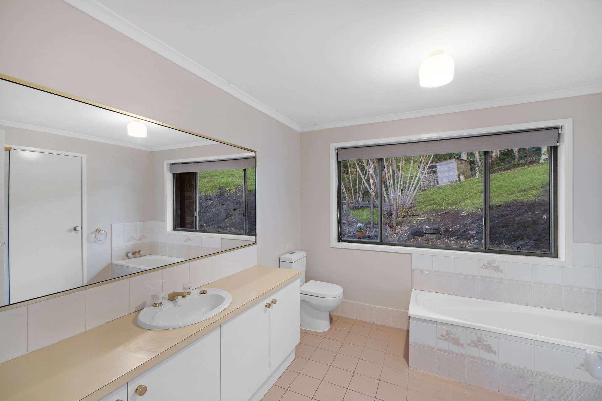 462 Hunchy Road, Hunchy For Sale by Farmbuy.com - image 22
