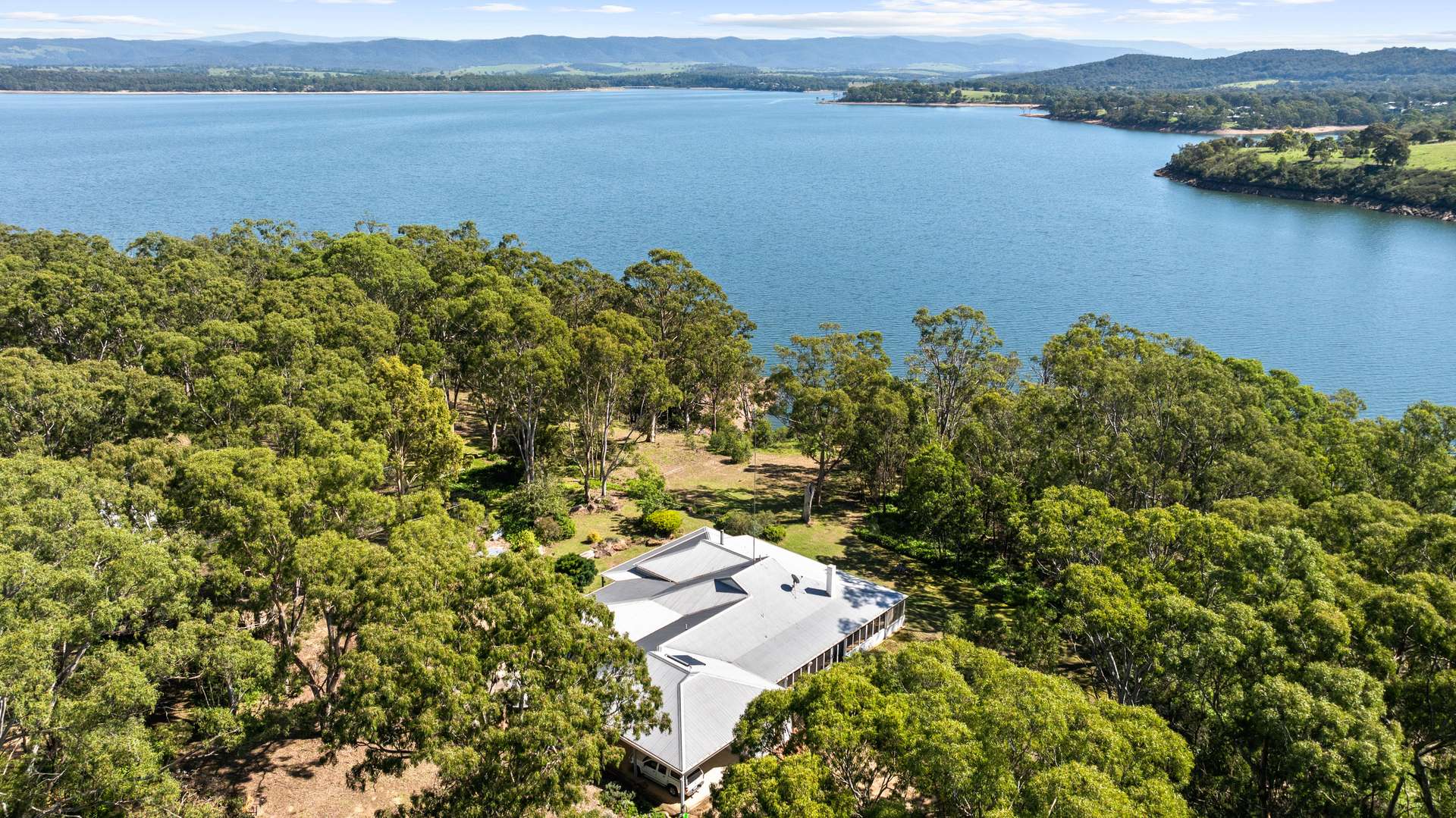 801 Weir Road, Glenmaggie For Sale by Farmbuy.com - image 6