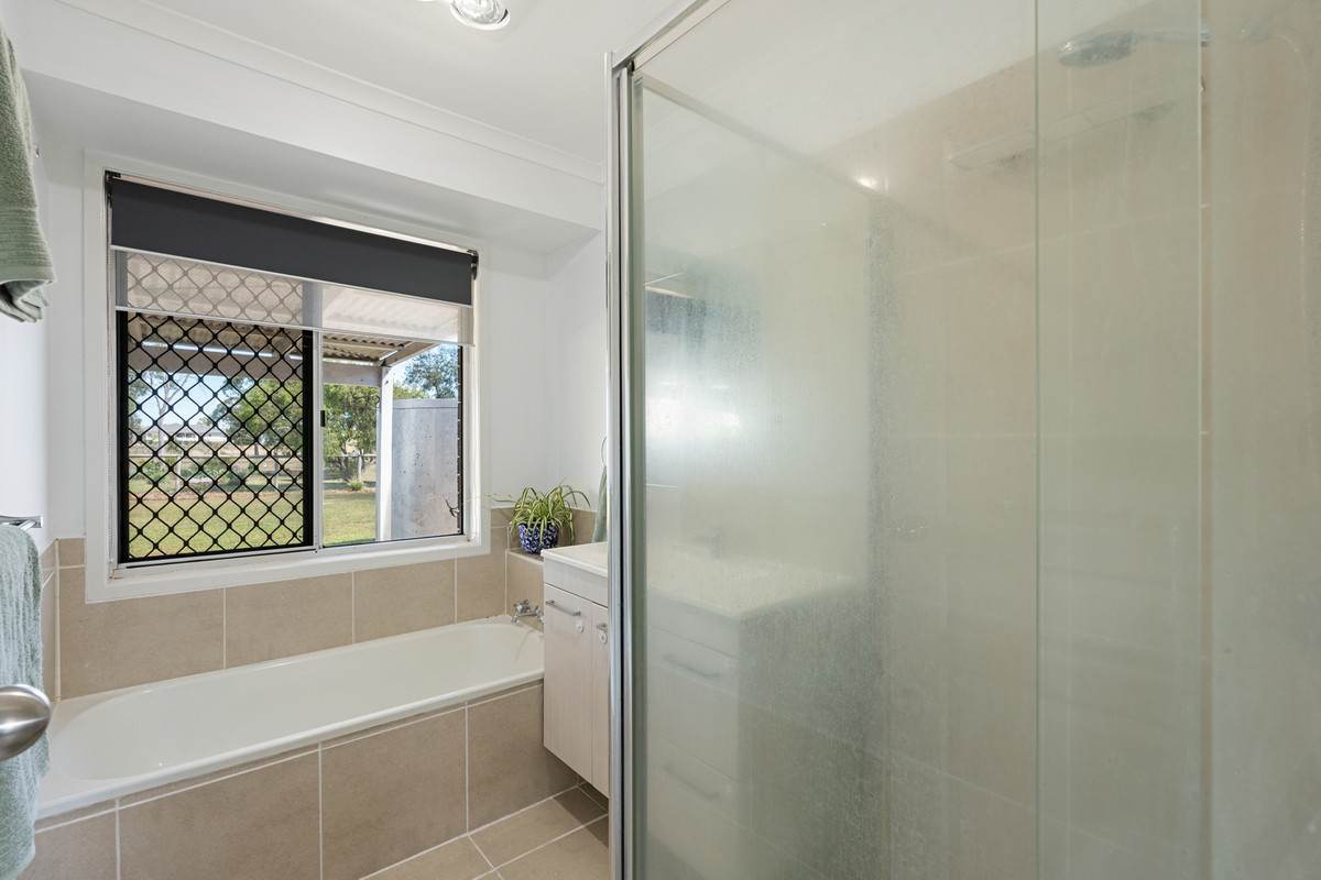 44 Railway Street, Cambooya For Sale by Farmbuy.com - image 9