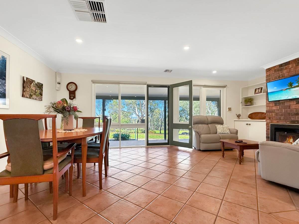 60 Redhill Road, Young Sold by Farmbuy.com - image 5
