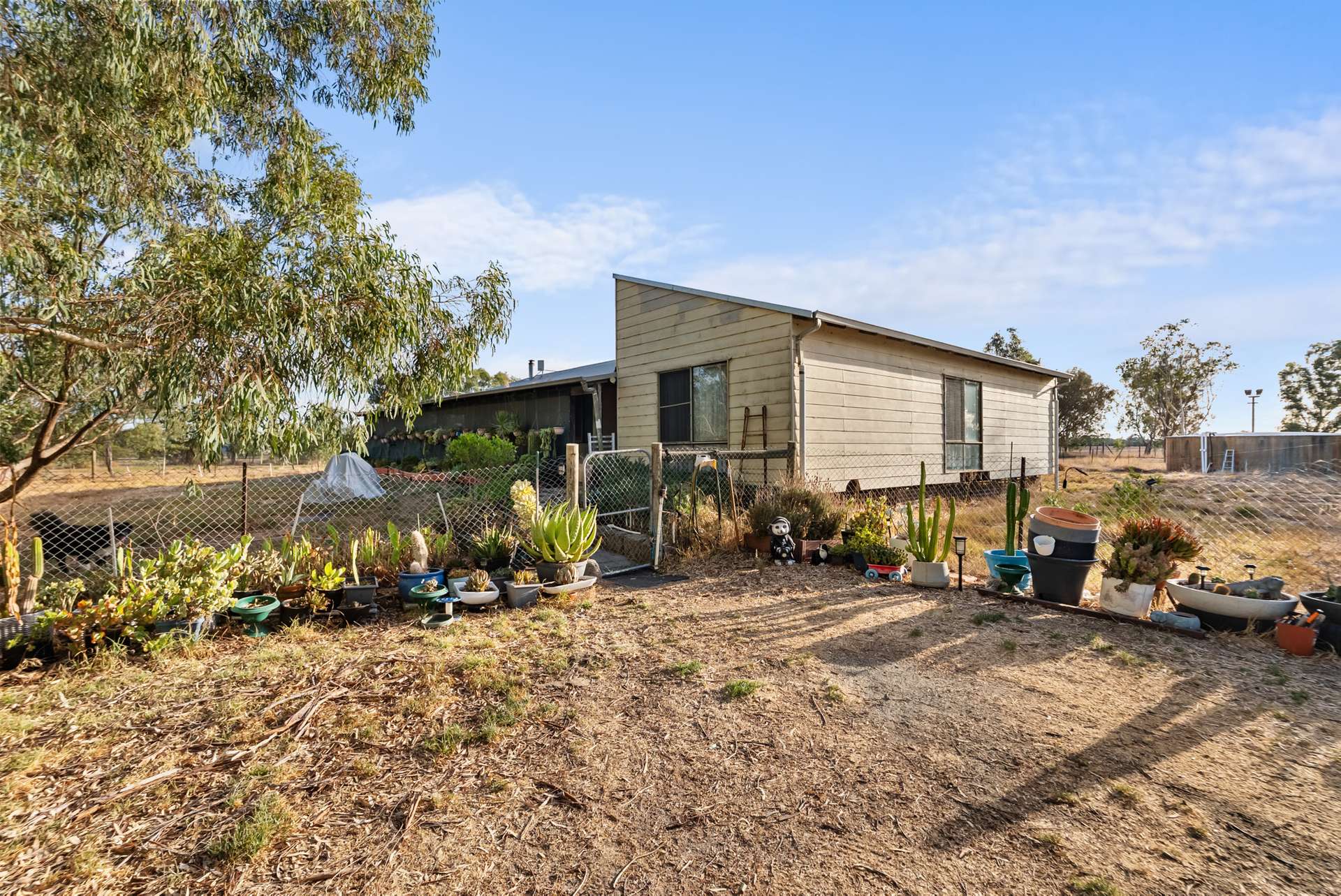 646 King Road, Oldbury Sold by Farmbuy.com - image 8