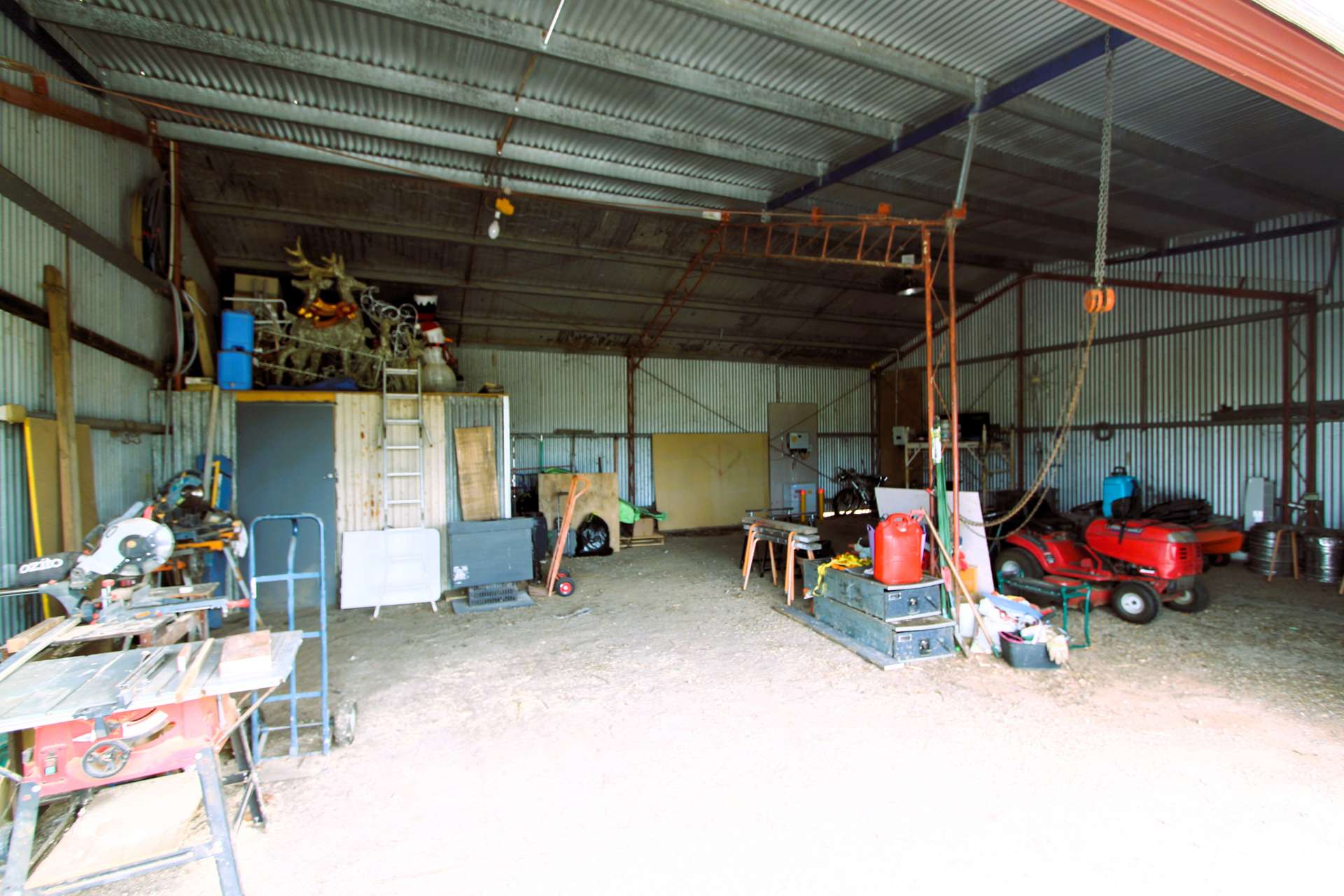 1584 Larissa Road, Yarroweyah For Sale by Farmbuy.com - image 20