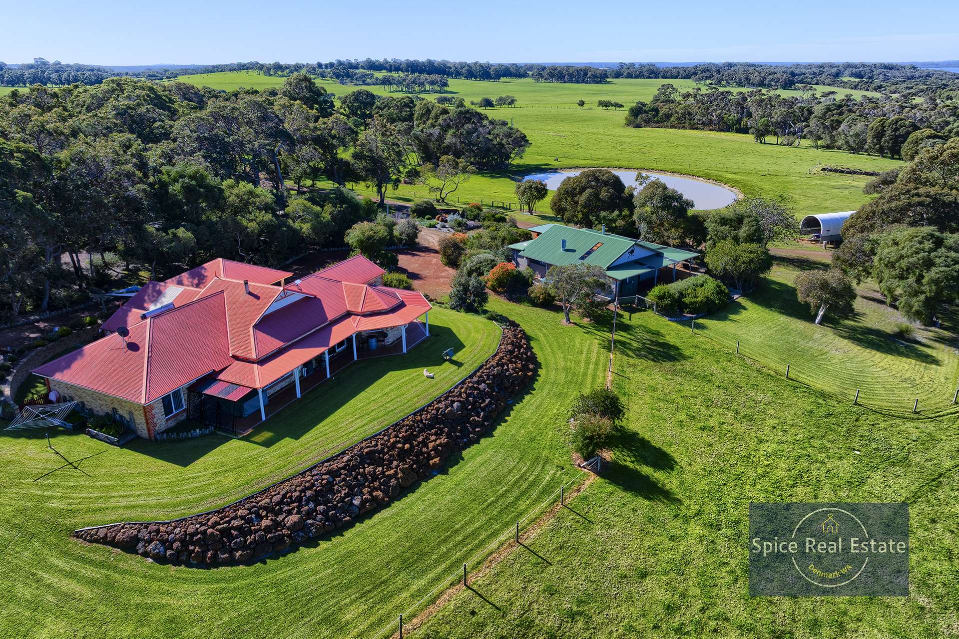 96 Rudgyard Place, Hay For Sale by Farmbuy.com - image 5