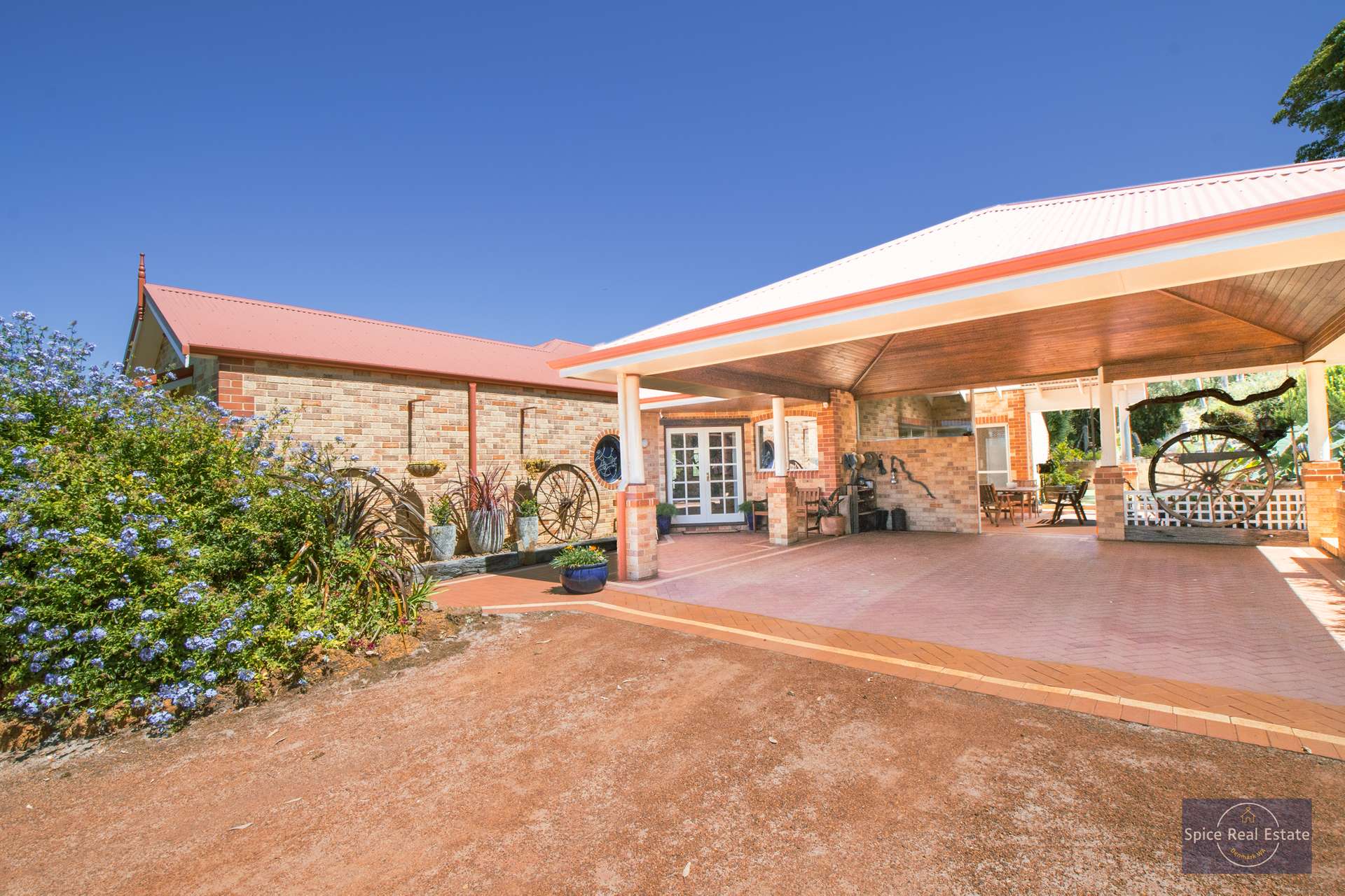 96 Rudgyard Place, Hay For Sale by Farmbuy.com - image 9