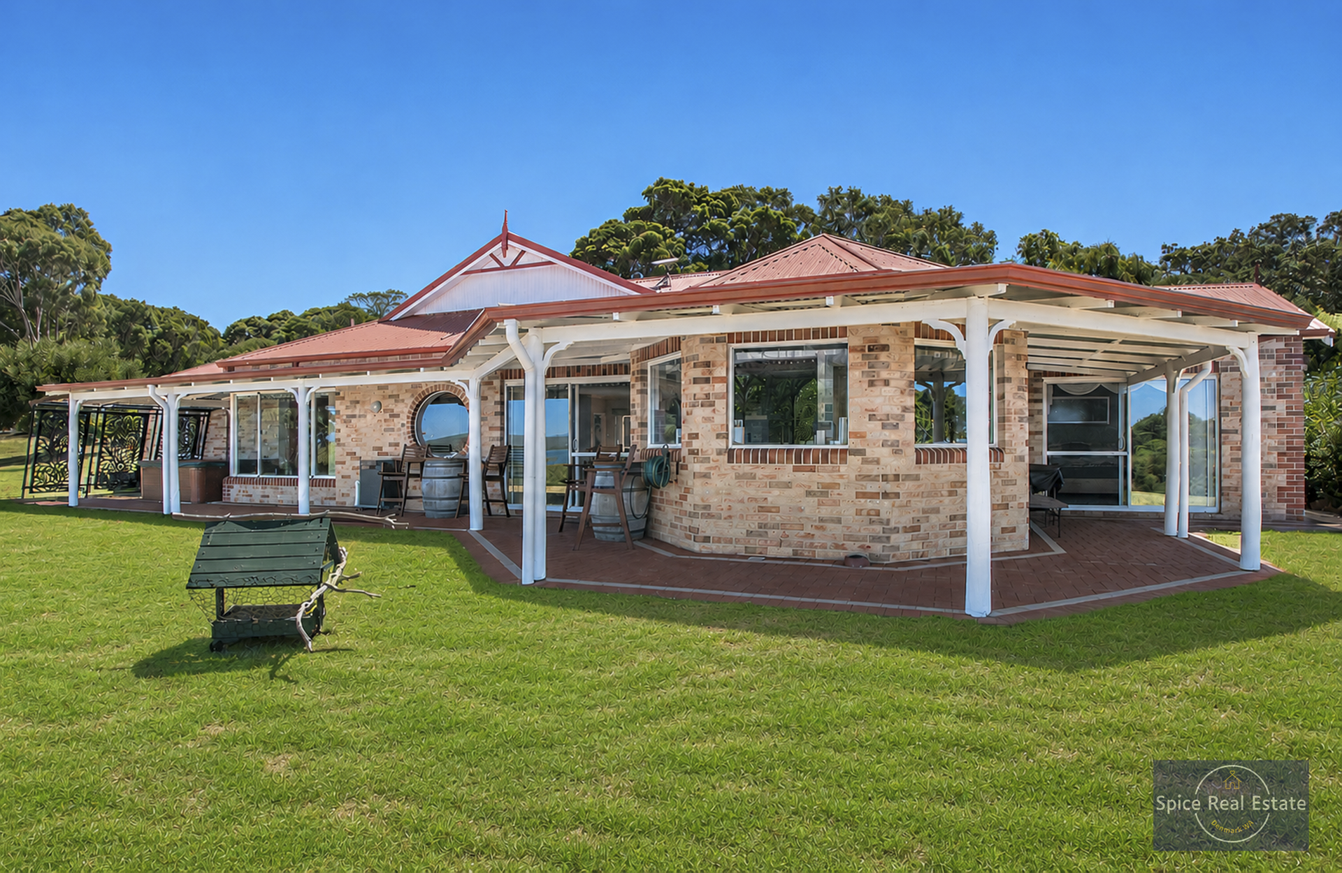96 Rudgyard Place, Hay For Sale by Farmbuy.com - image 8