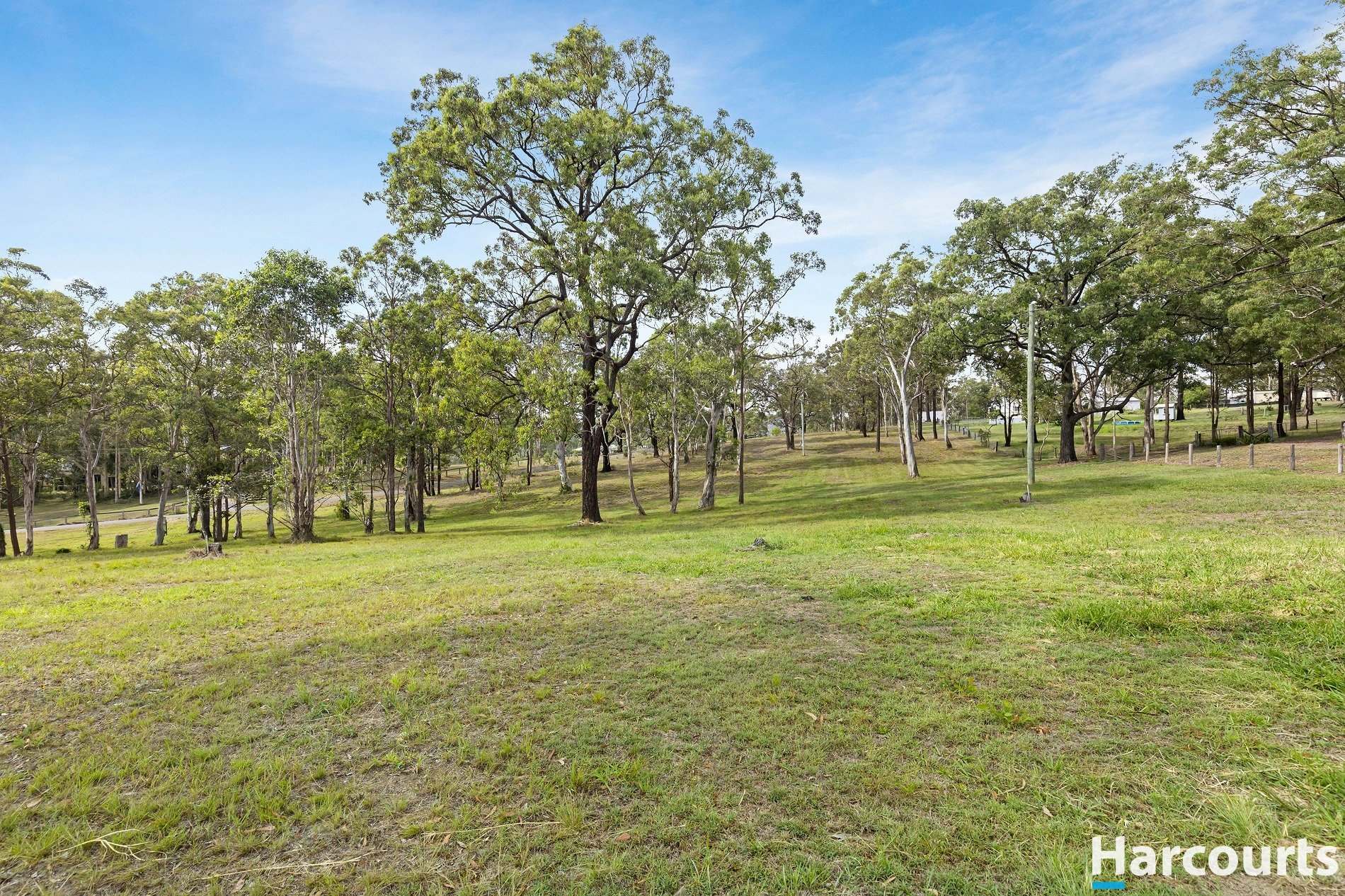 10 Lowe Street, Clarence Town For Sale by Farmbuy.com - image 2
