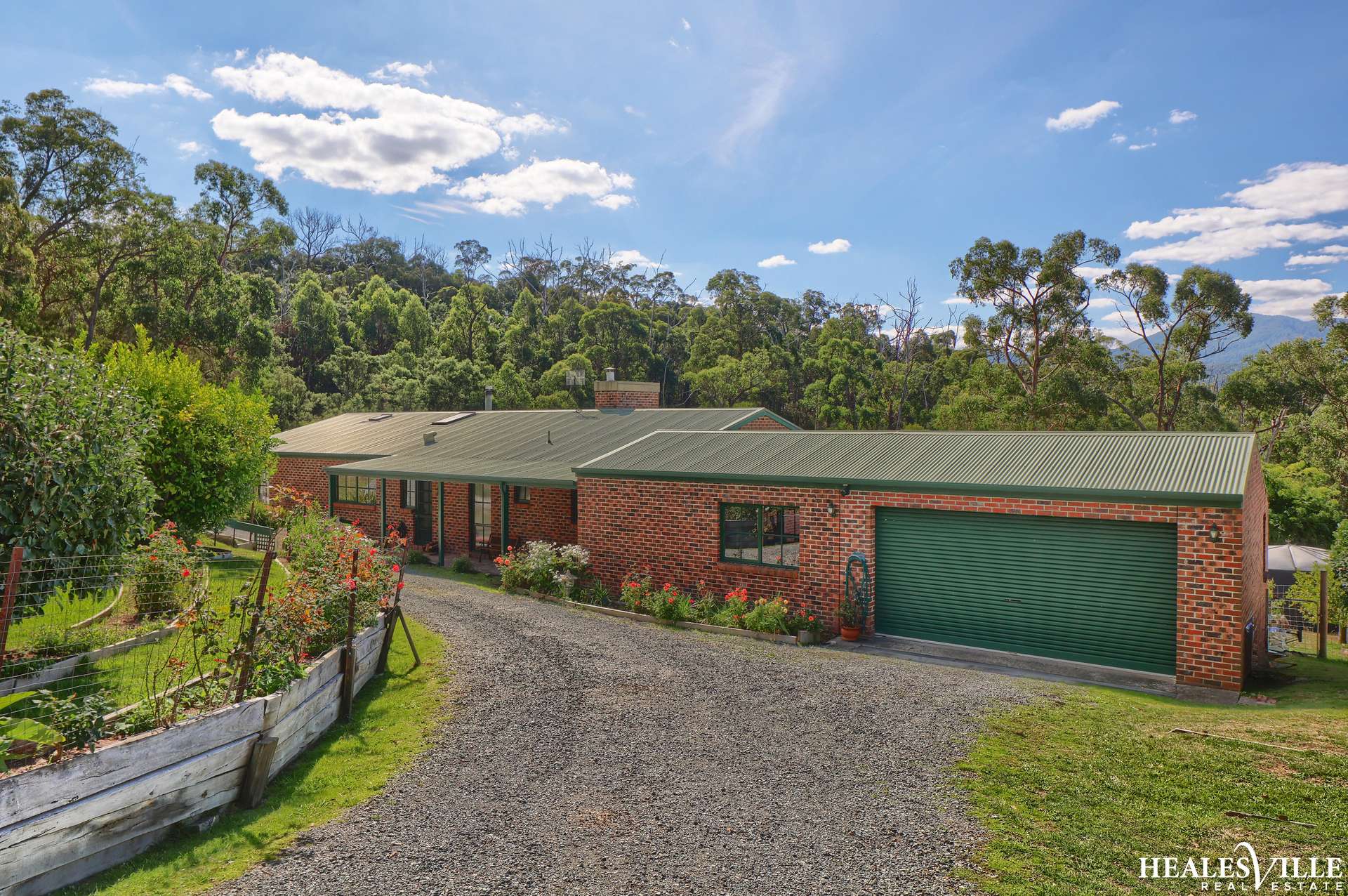 18 Chaffer Street, Chum Creek Sold by Farmbuy.com - image 29
