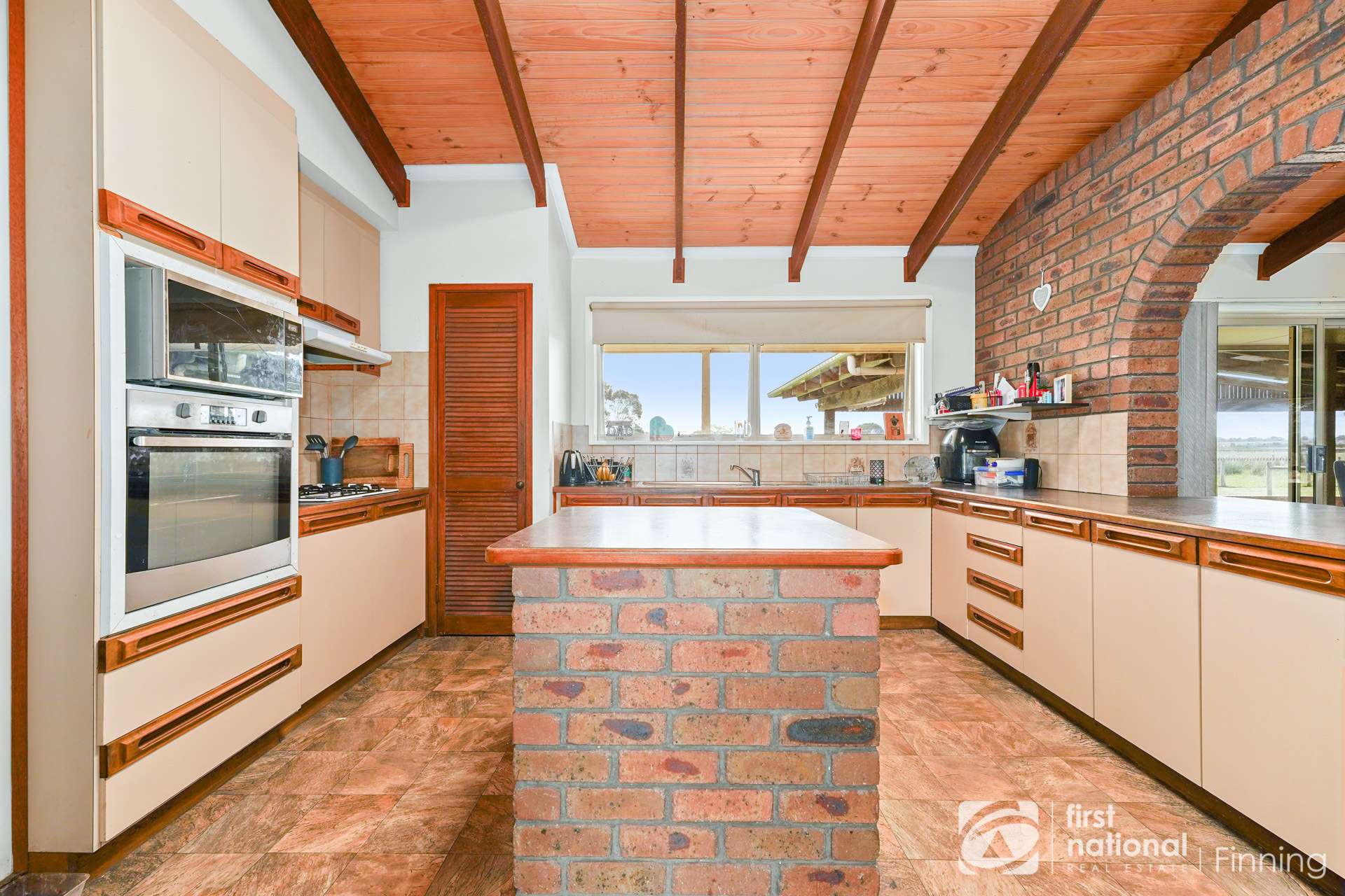 170 Soldiers Road, Lang Lang For Sale by Farmbuy.com - image 9