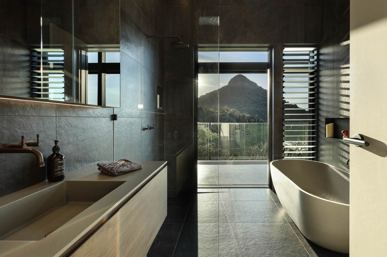 Cooroy Mountain For Sale by Farmbuy.com - image 17