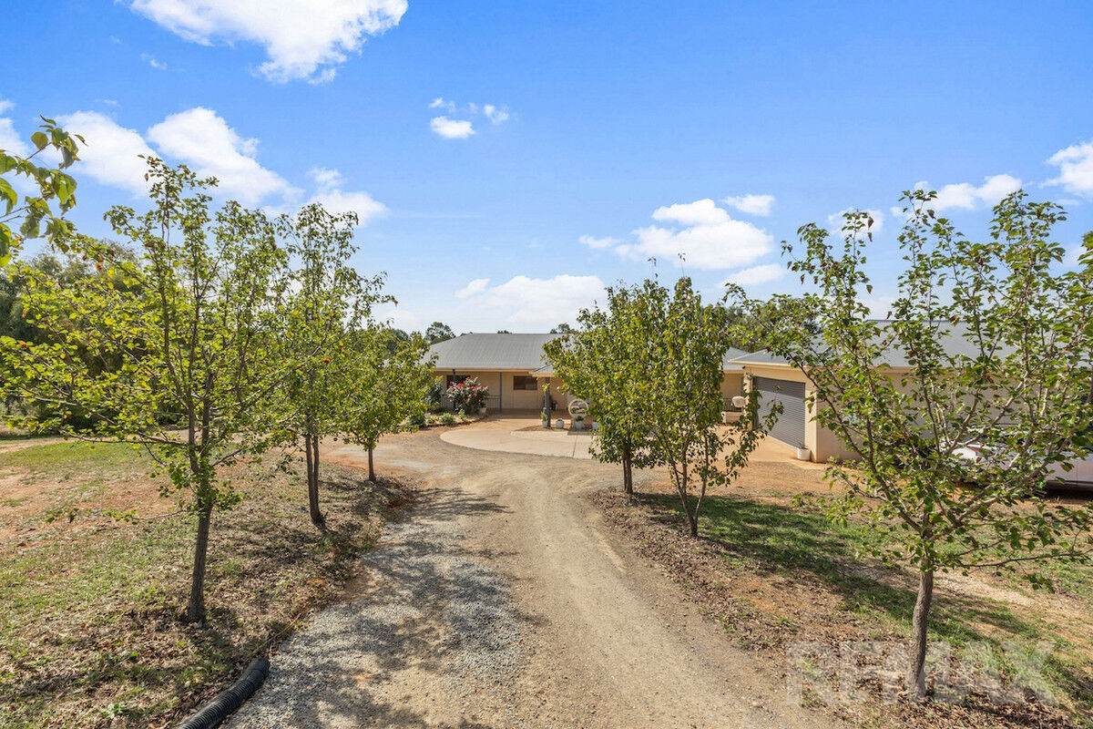 62 Riverview Drive, Moorong For Sale by Farmbuy.com - image 2