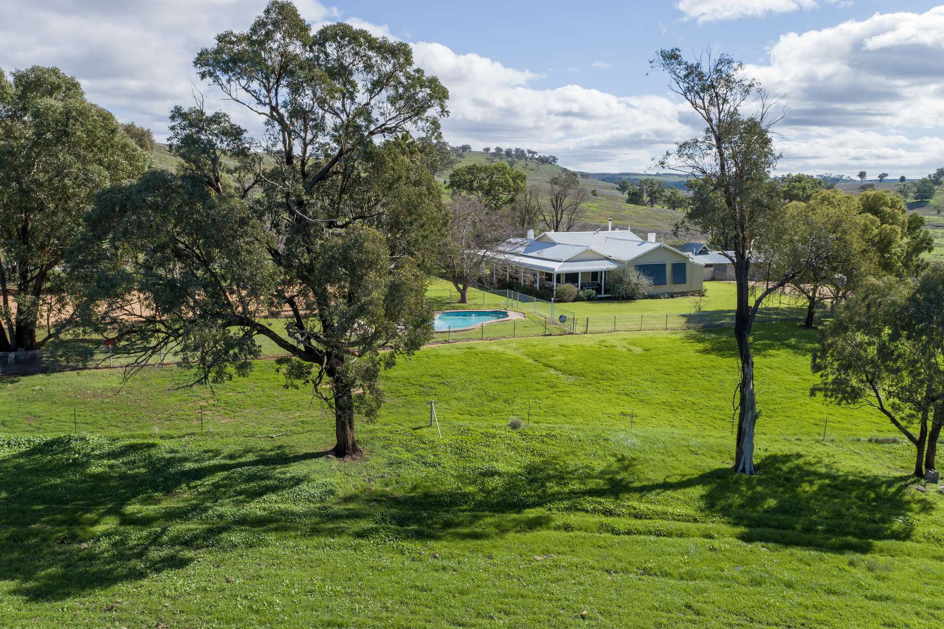 Hillgrove, 2851 Napier Lane, Nombi For Sale by Farmbuy.com - image 6