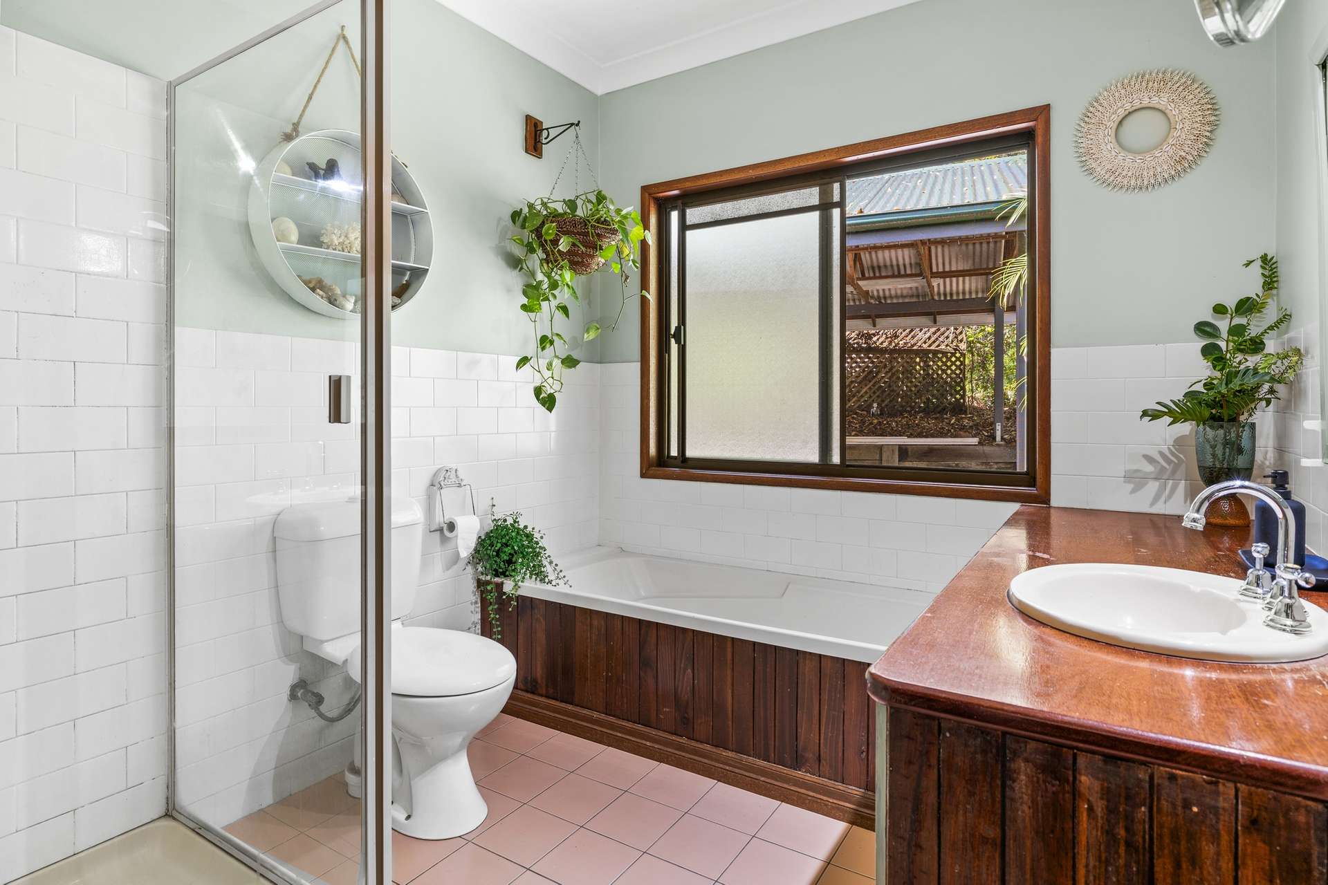 411 Hunchy Road, Hunchy For Sale by Farmbuy.com - image 18