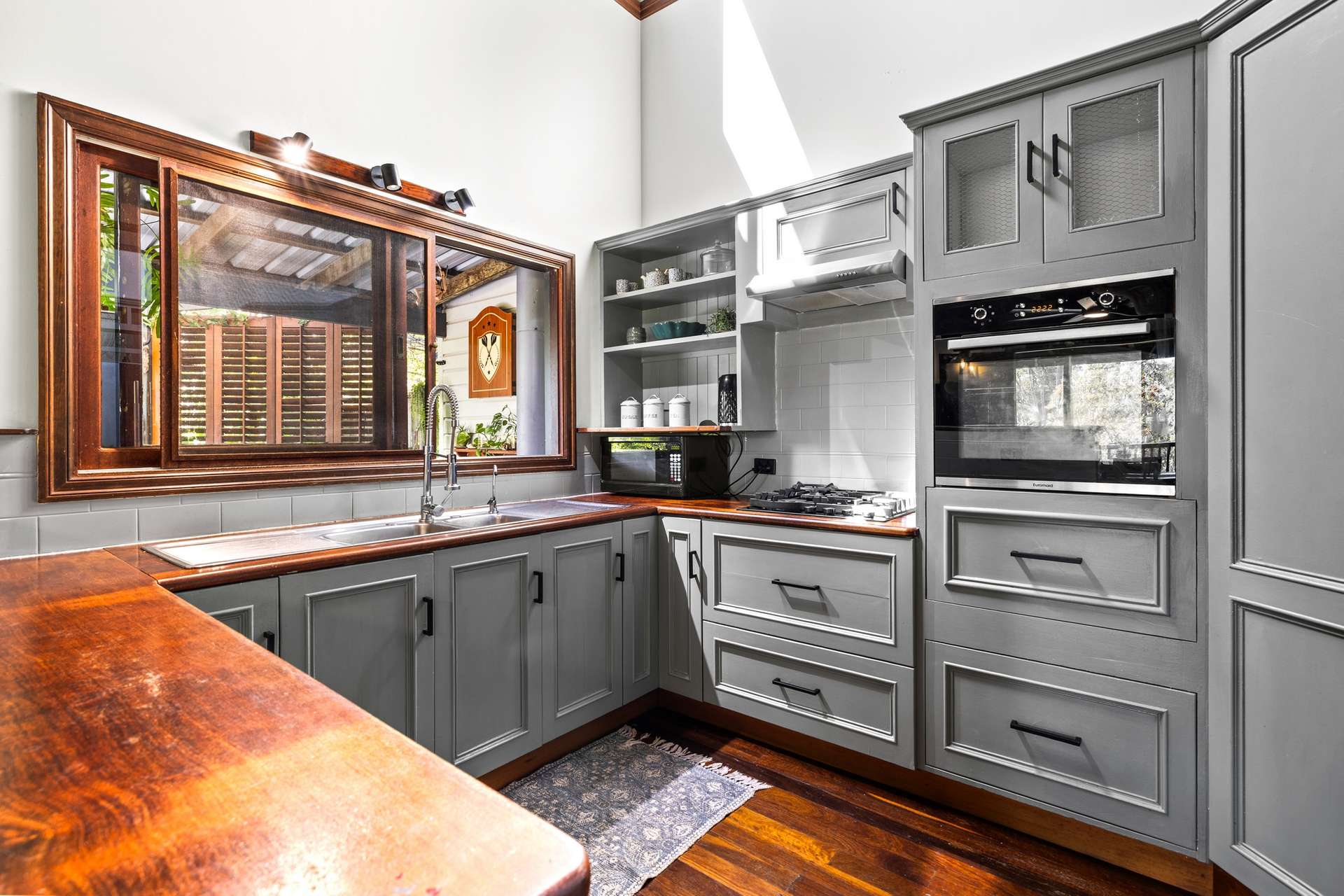 411 Hunchy Road, Hunchy For Sale by Farmbuy.com - image 9