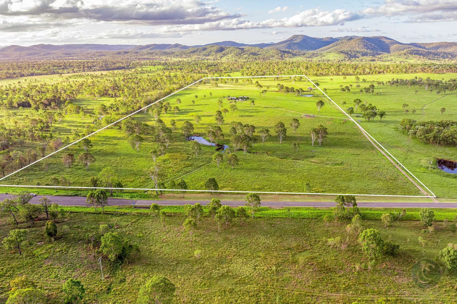 2964 Wide Bay Highway, Oakview For Sale by Farmbuy.com - image 2