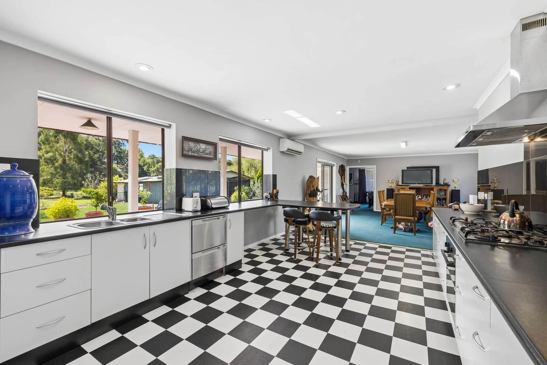 21 Victoria Street, Hahndorf For Sale by Farmbuy.com - image 18