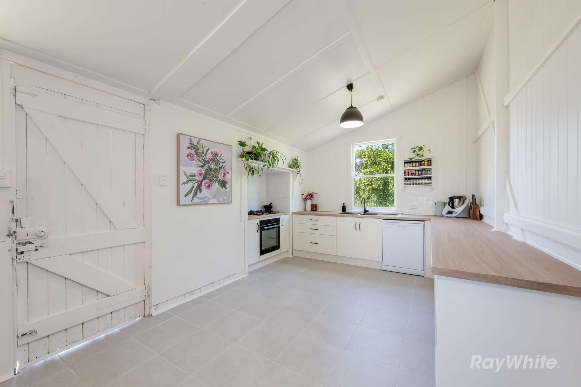 204 Fallons Rocks Road, Calavos For Sale by Farmbuy.com - image 12