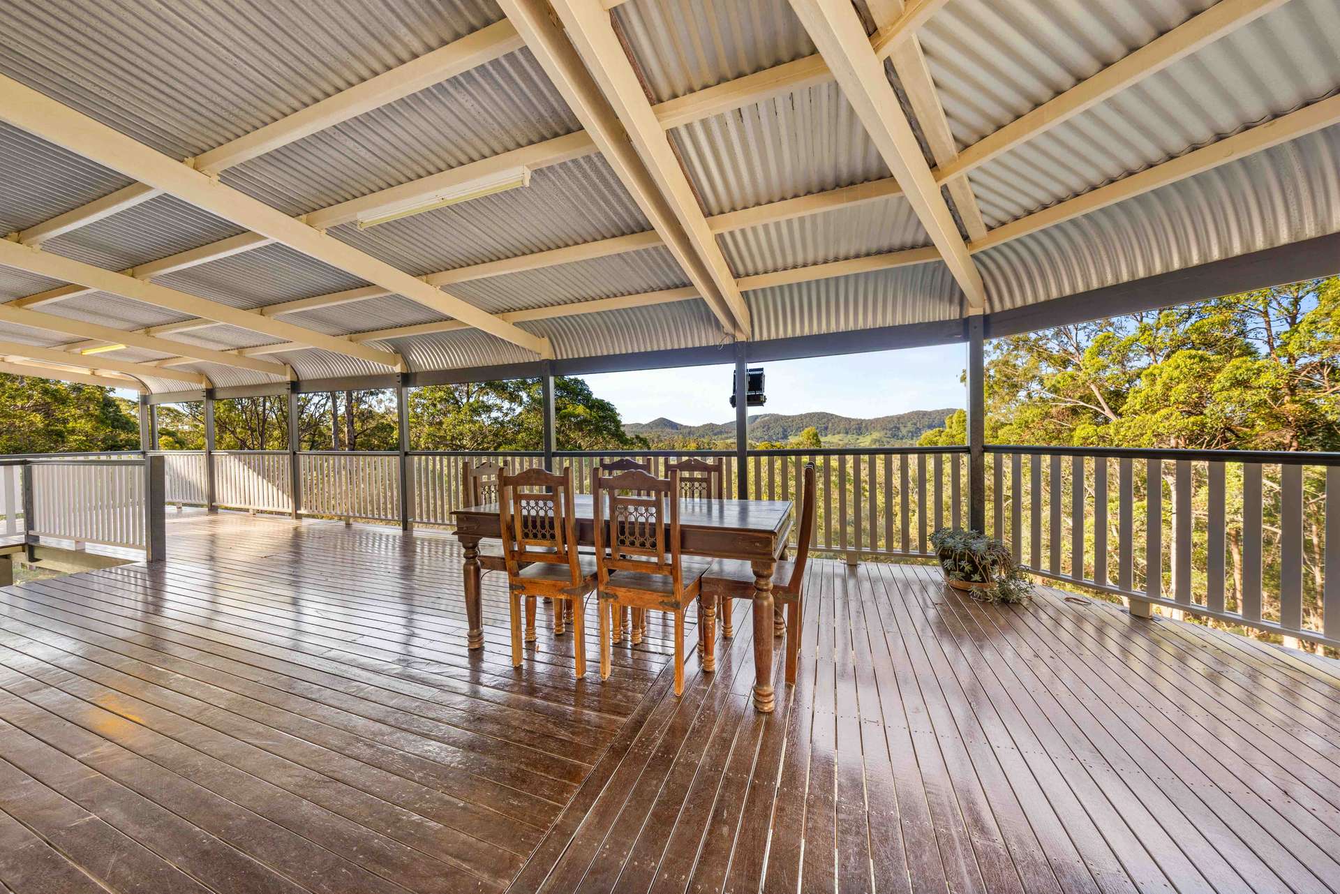 15 Phillips Road, Ross Creek For Sale by Farmbuy.com - image 3