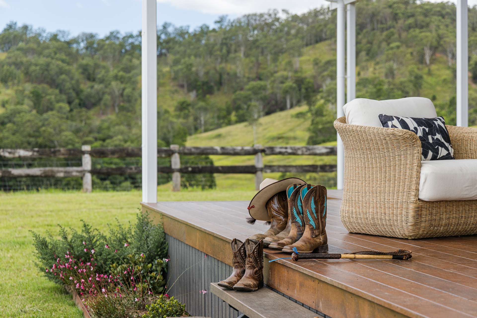 Laceys Creek For Sale by Farmbuy.com - image 2