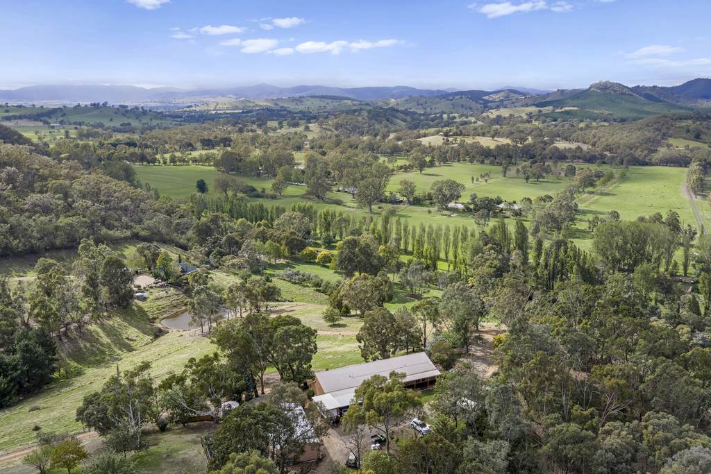 443 Howes Creek-Goughs Bay Road, Goughs Bay VIC 3723