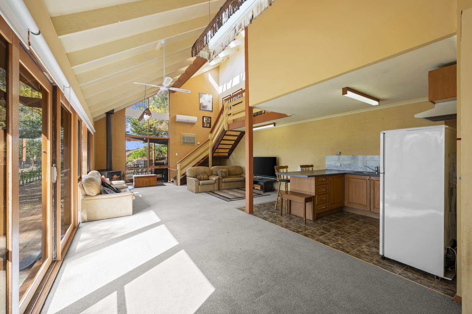 443 Howes Creek-Goughs Bay Road, Goughs Bay For Sale by Farmbuy.com - image 15