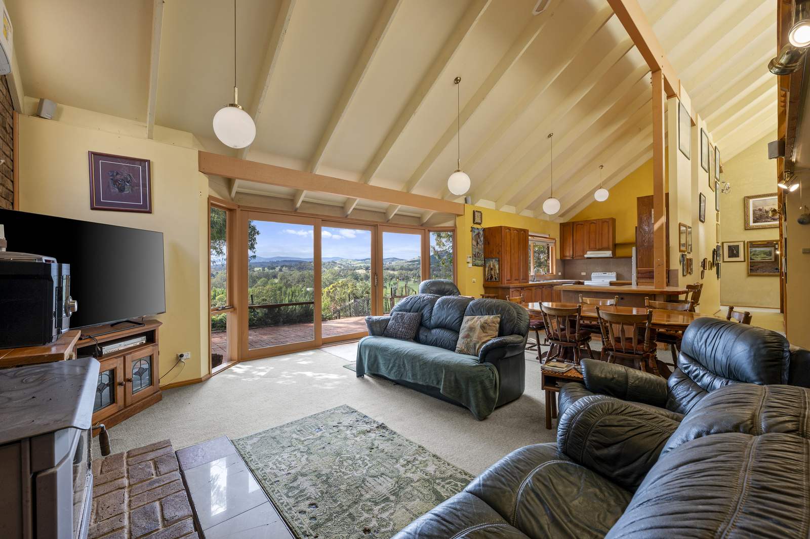 443 Howes Creek-Goughs Bay Road, Goughs Bay For Sale by Farmbuy.com - image 11