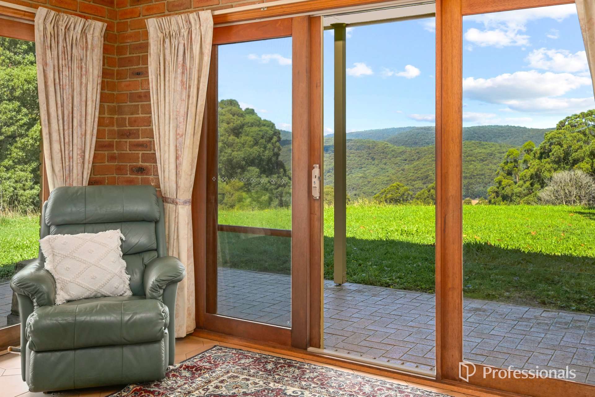 620 Thonemans Road, Hoddles Creek Sold by Farmbuy.com - image 11