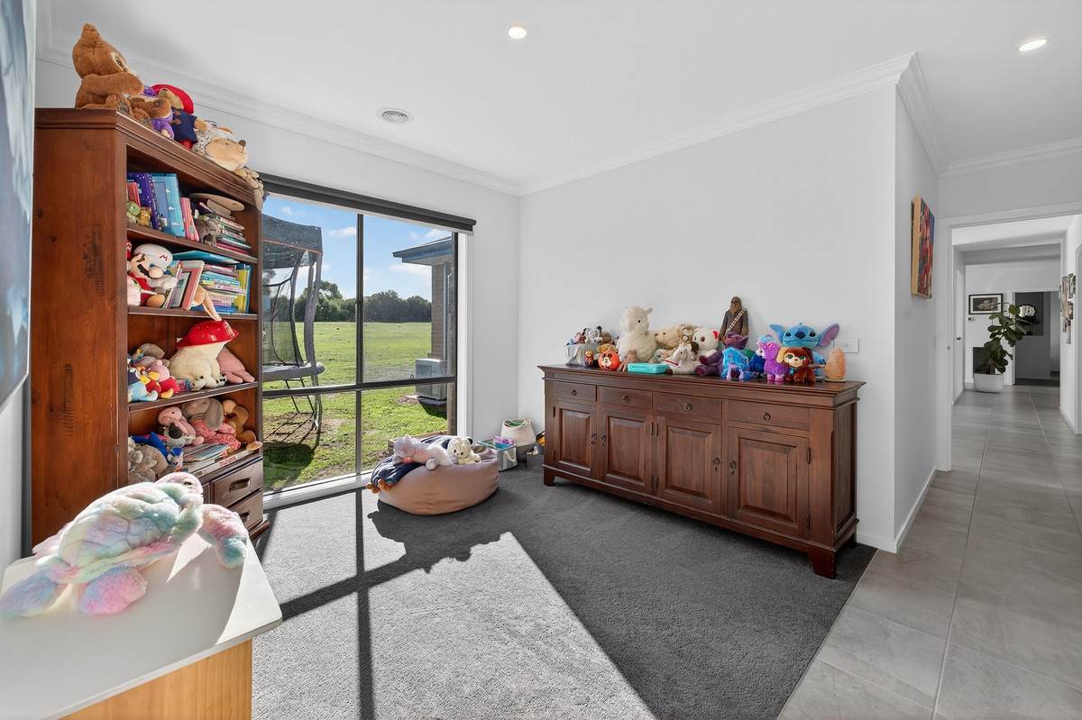 34 Cumming Drive, Longford For Sale by Farmbuy.com - image 18