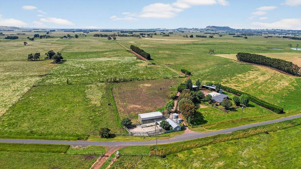 310 Chocolyn Road, Camperdown VIC 3260