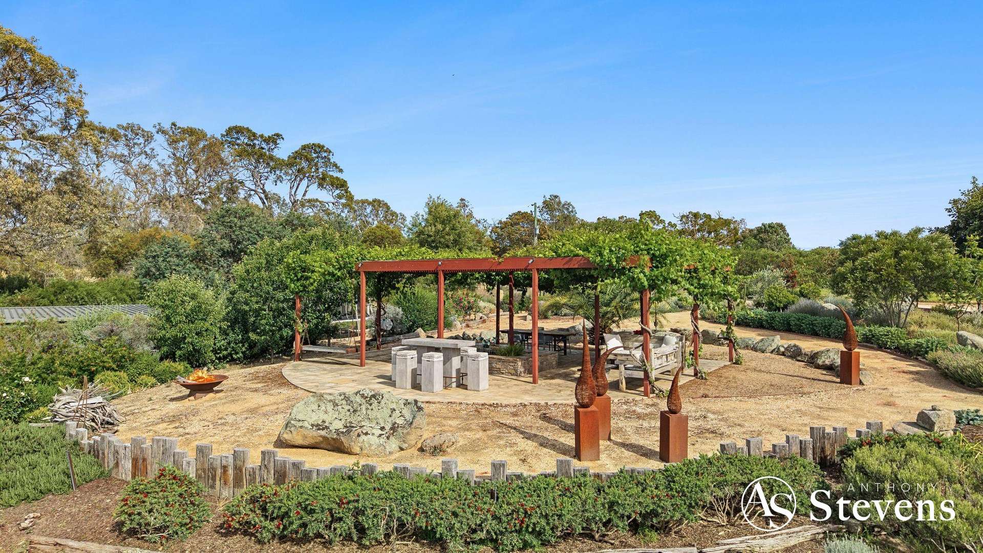 866 Coliban Park Road, Redesdale For Sale by Farmbuy.com - image 29