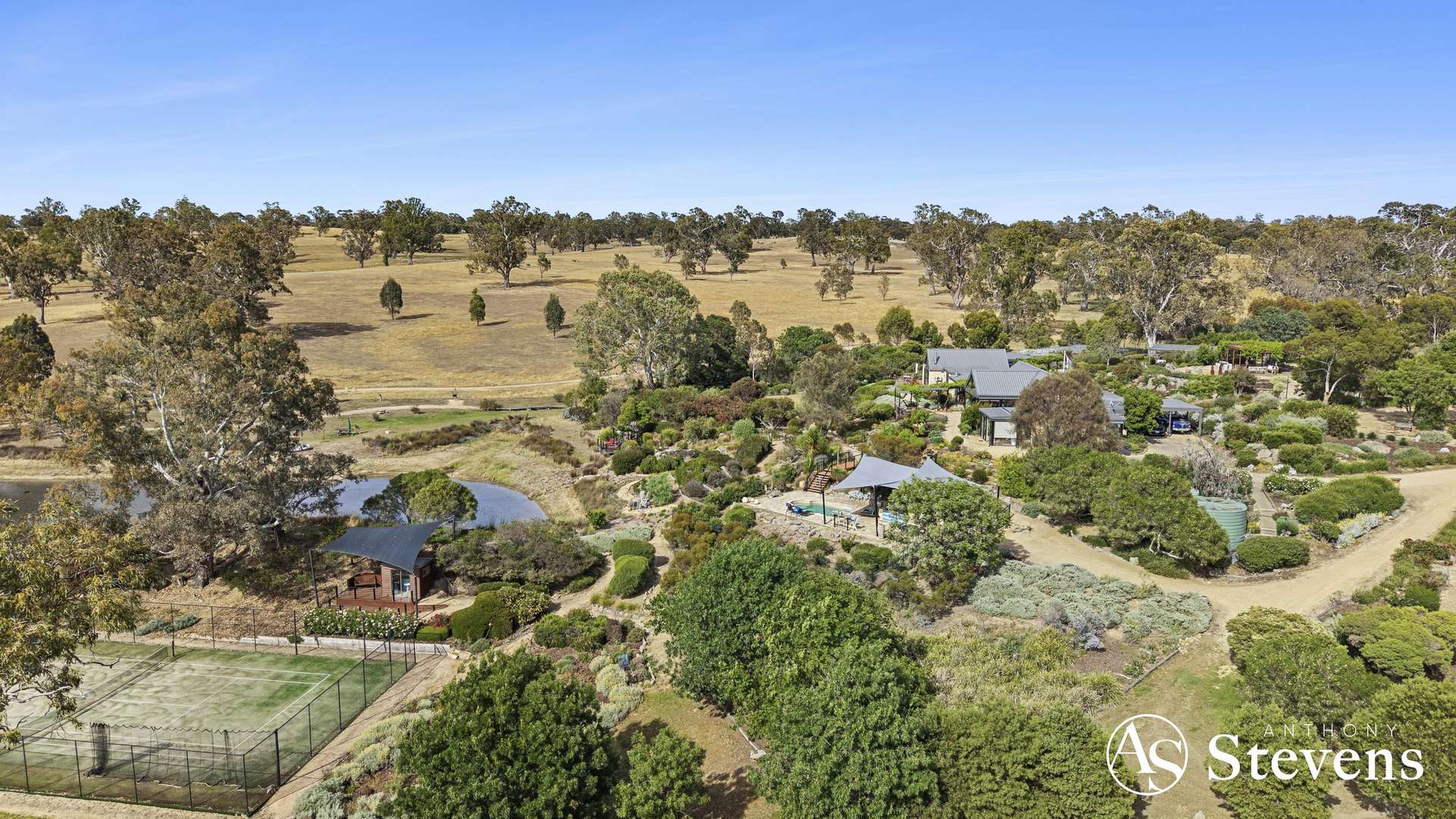 866 Coliban Park Road, Redesdale For Sale by Farmbuy.com - image 6