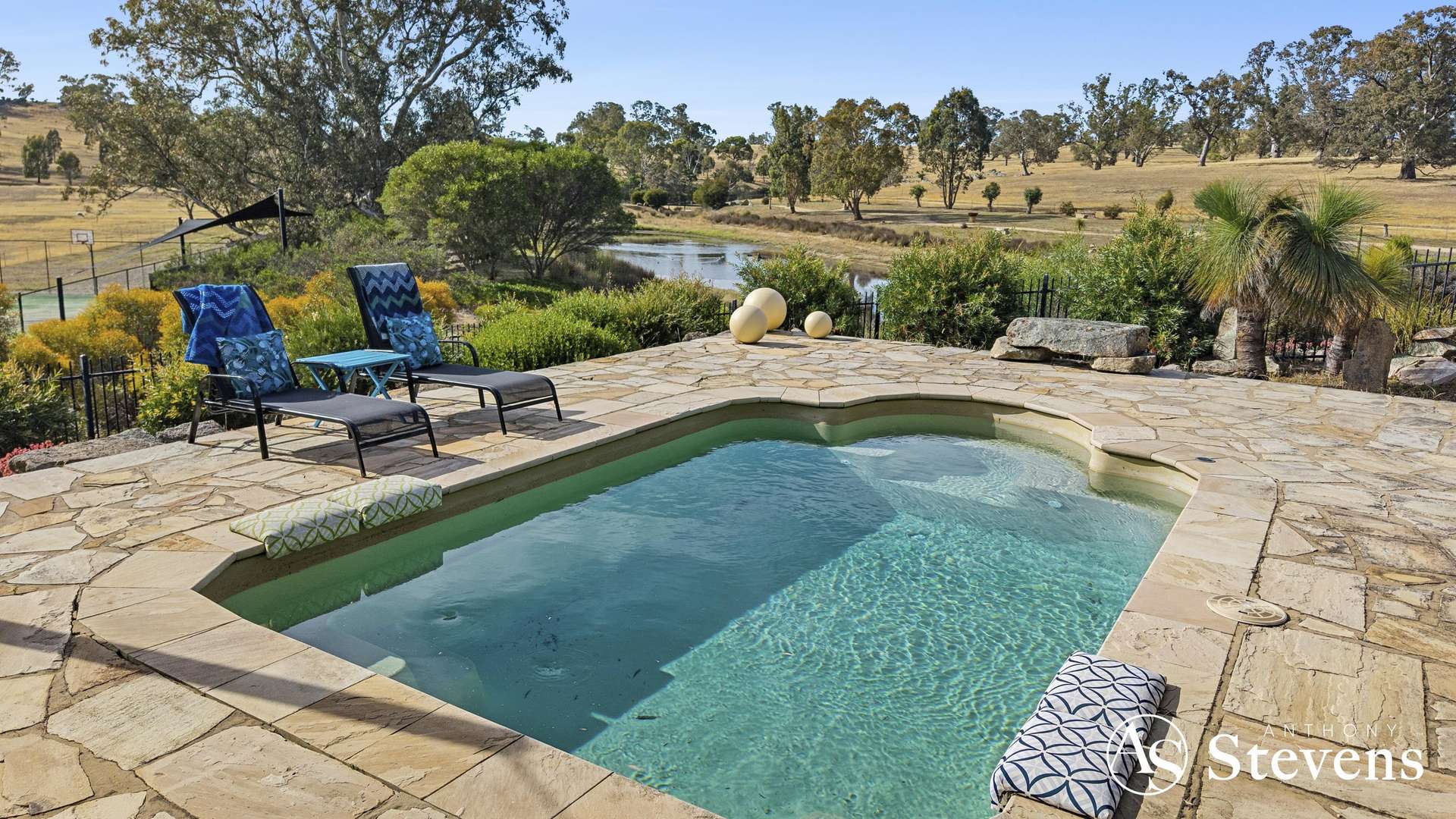 866 Coliban Park Road, Redesdale For Sale by Farmbuy.com - image 8