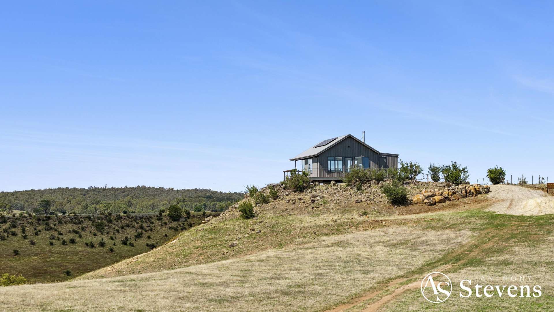 866 Coliban Park Road, Redesdale For Sale by Farmbuy.com - image 4