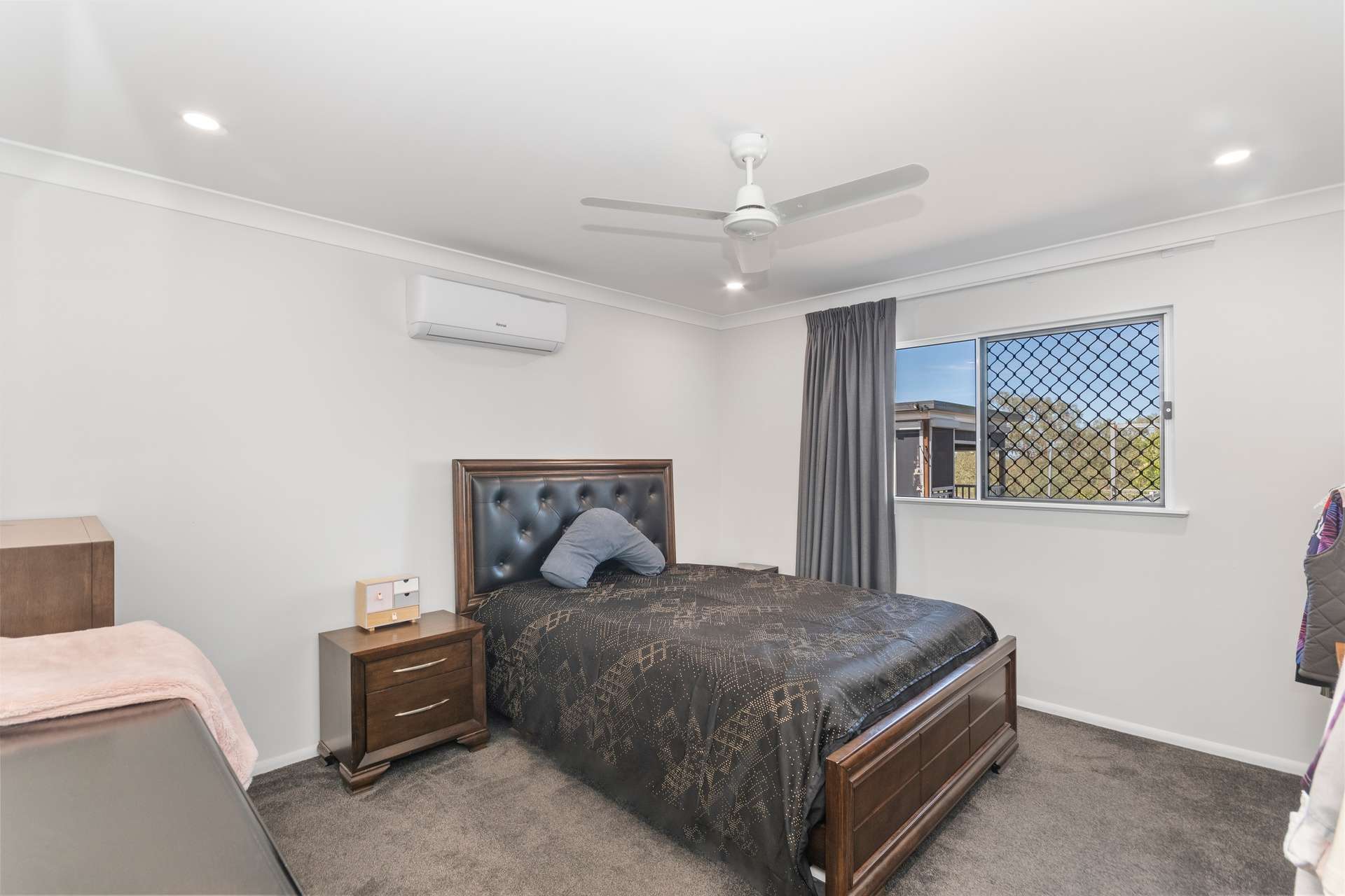64 Alford Road, Broughton For Sale by Farmbuy.com - image 8