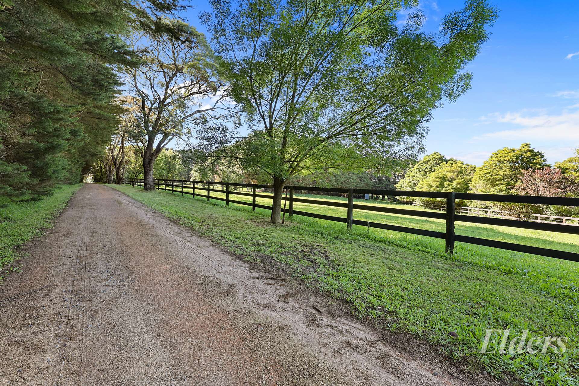 381 Warragul Lardner Road & 935 Lardners Track, Warragul For Sale by Farmbuy.com - image 1