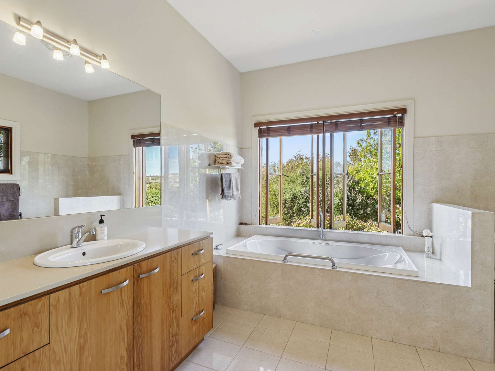 383 Prossers Road, Richmond For Sale by Farmbuy.com - image 17