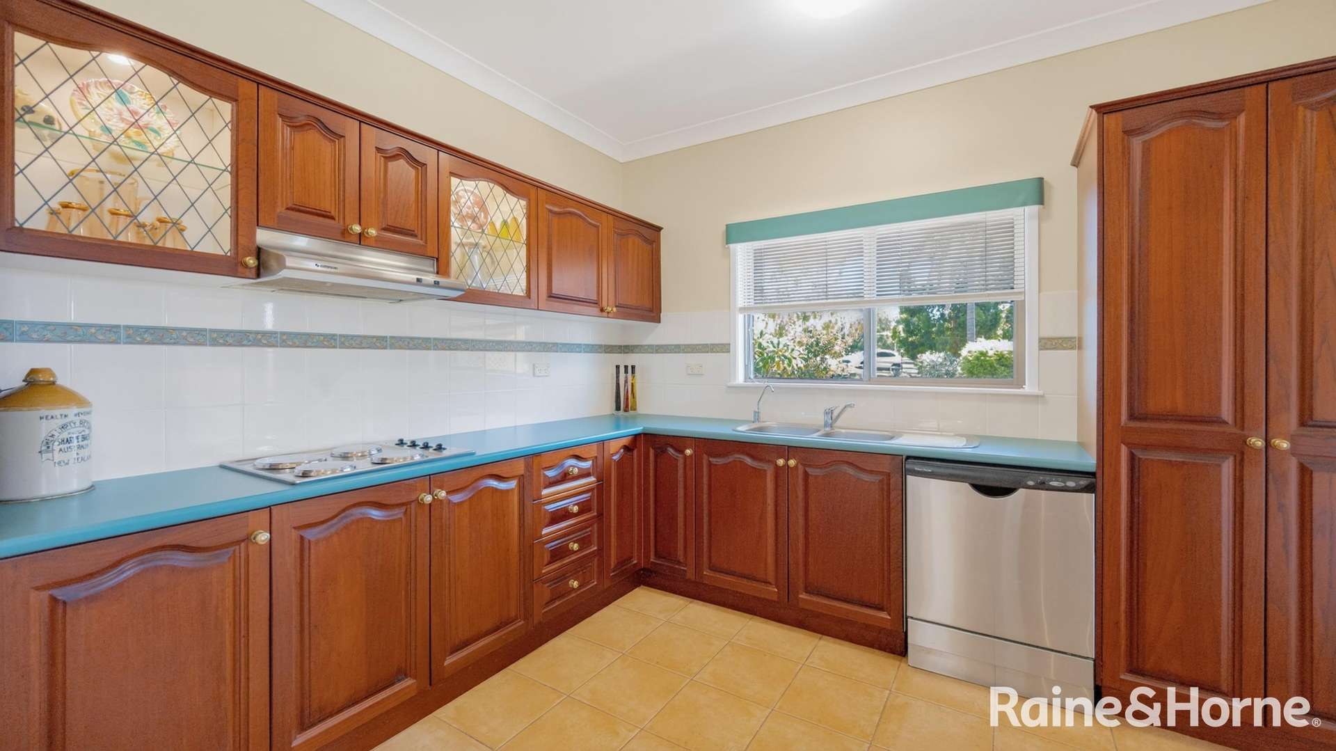 170 Tooth Street, Warwick For Sale by Farmbuy.com - image 11