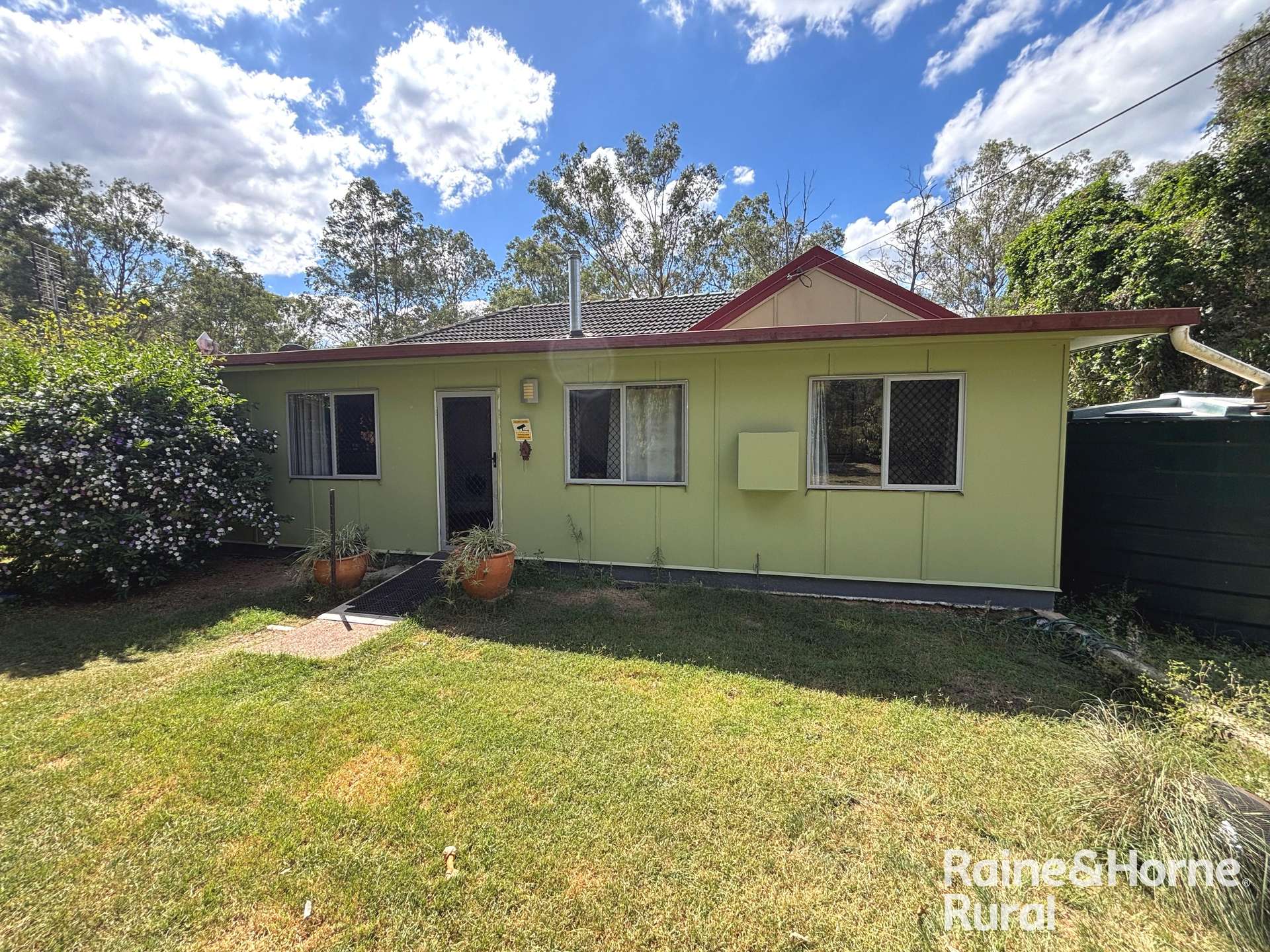 355 Hillsdale, Kingaroy For Sale by Farmbuy.com - image 1