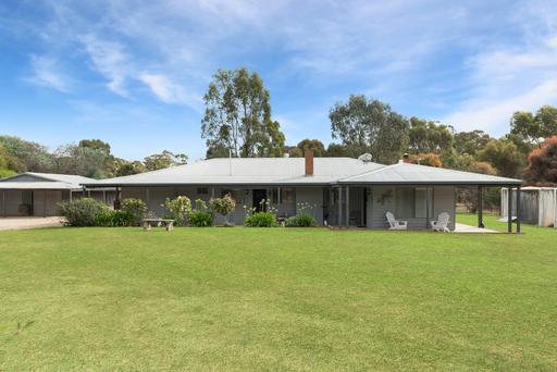 Farm For Sale - VIC - Heathcote - 3523 - STONYFIELDS PARK - 20-ACRE RURAL RETREAT BACKING STATE FOREST 