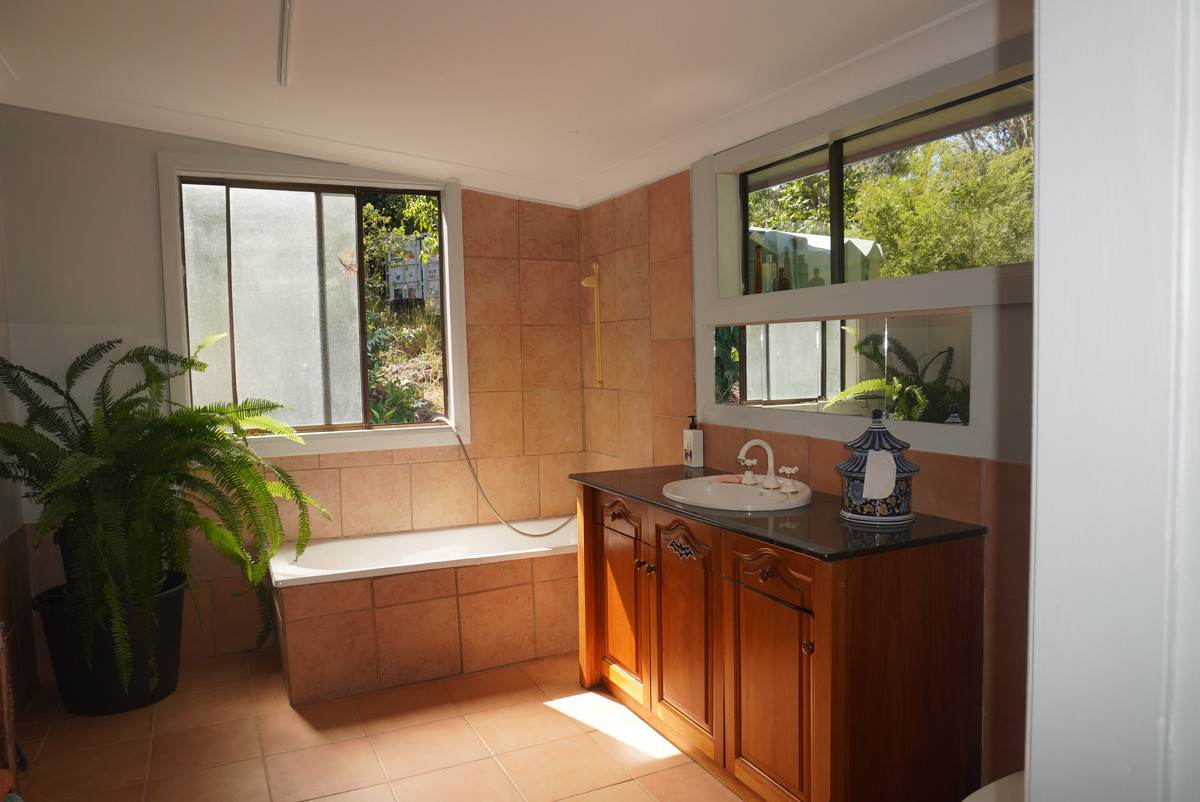 619 Bulldog Road, Bulldog For Sale by Farmbuy.com - image 7