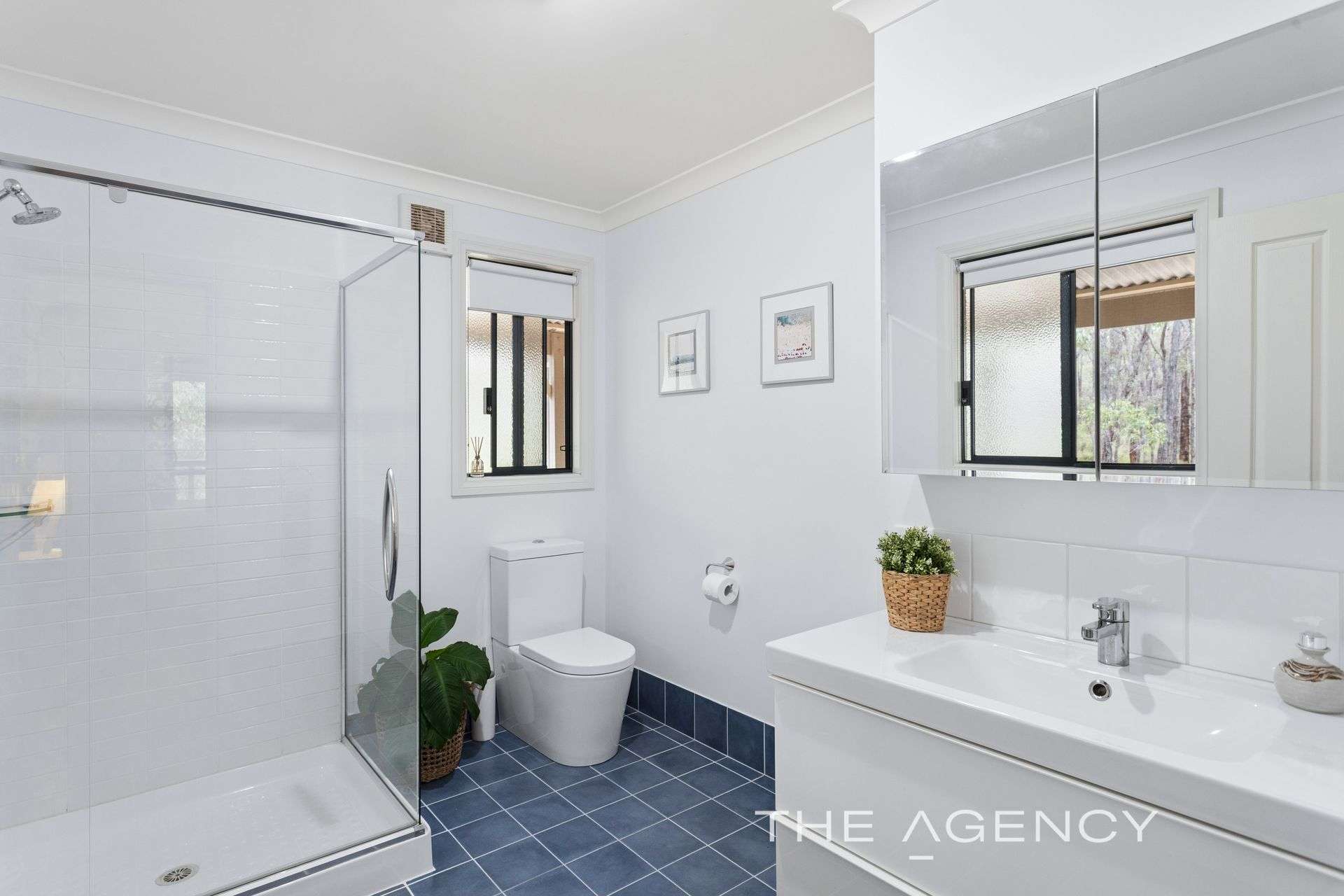 220 Tarrup Street, Chidlow For Sale by Farmbuy.com - image 15