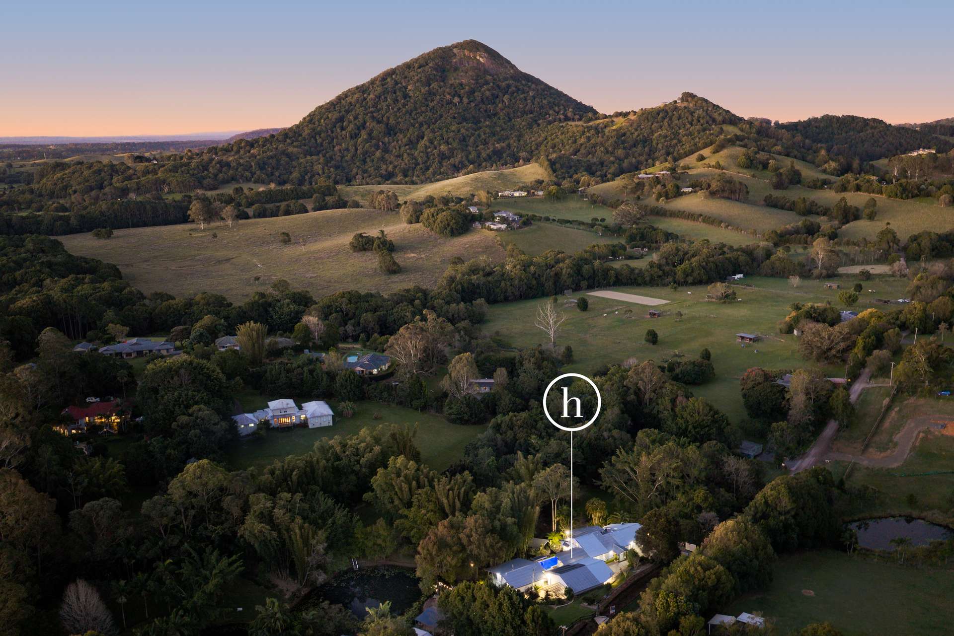 210 Lone Hand Road, Eumundi For Sale by Farmbuy.com - image 2