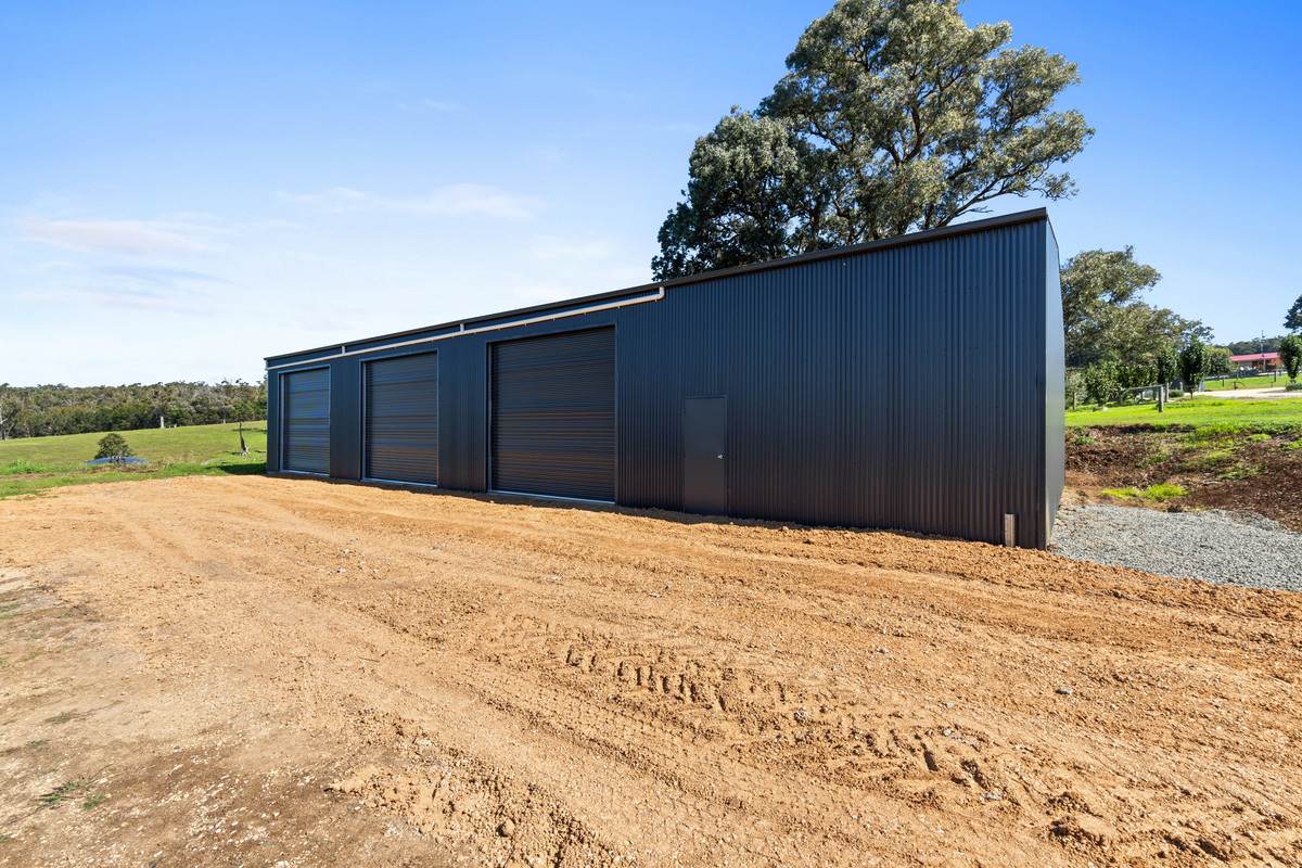 1227 Heyfield-Seaton Road, Seaton For Sale by Farmbuy.com - image 2