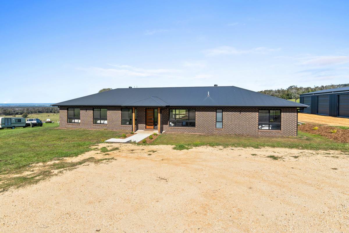 1227 Heyfield-Seaton Road, Seaton For Sale by Farmbuy.com - image 6