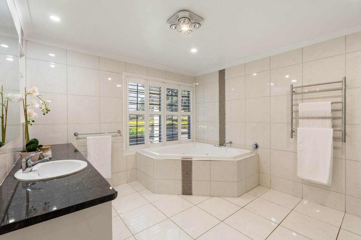102 Hi Winds Road, Blue Mountain Heights For Sale by Farmbuy.com - image 12