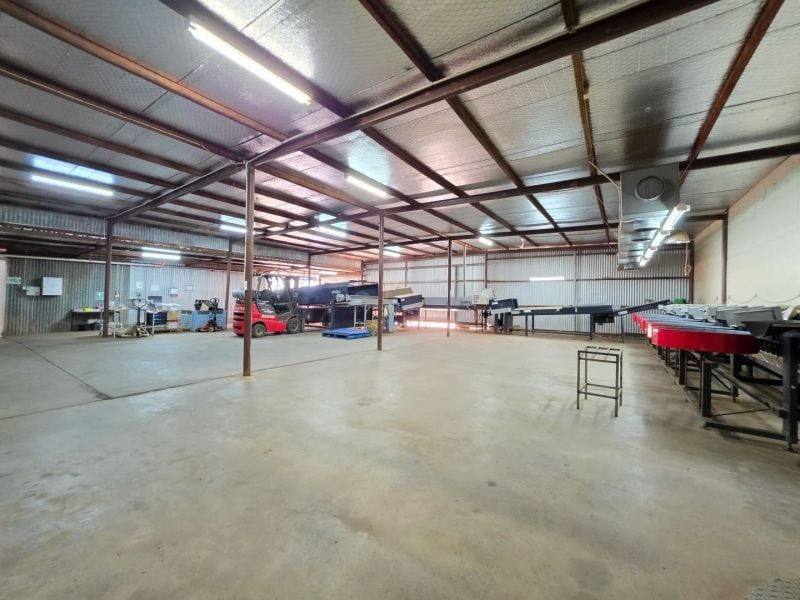 137/138 North River Road, North Plantations For Sale by Farmbuy.com - image 27